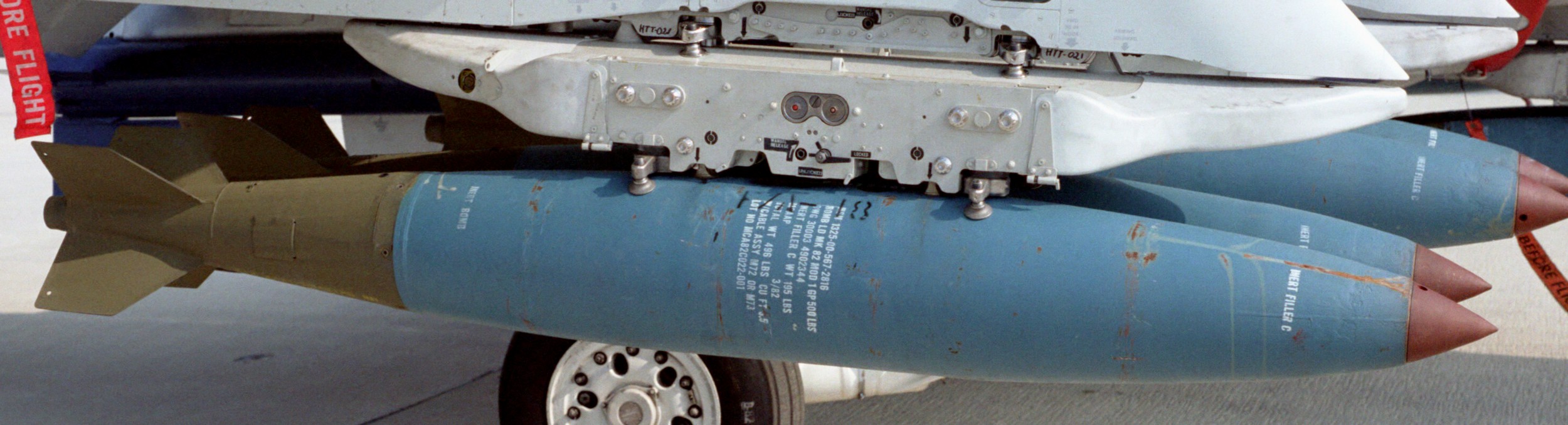 mark 82 mk.82 blu-111 blu-126 blu-129 general purpose bomb 500 lbs low drag 06