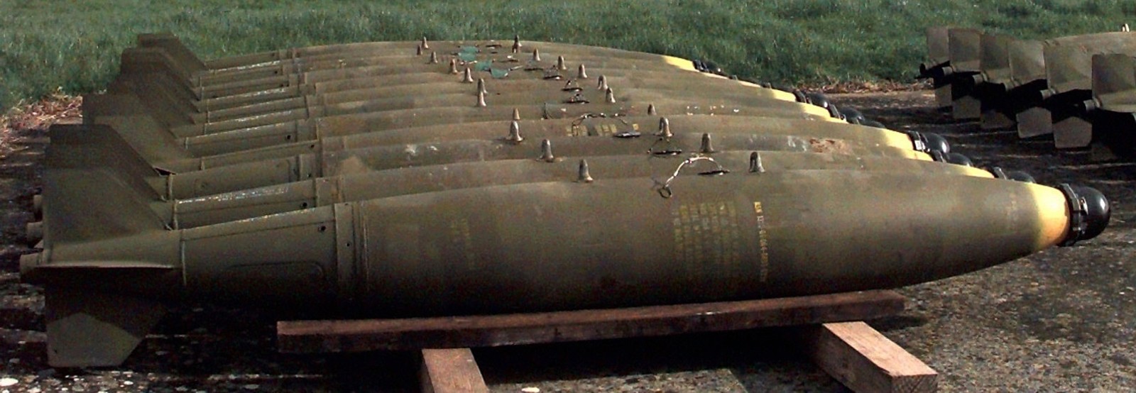 mark 82 mk.82 blu-111 blu-126 blu-129 general purpose bomb 500 lbs low drag 13