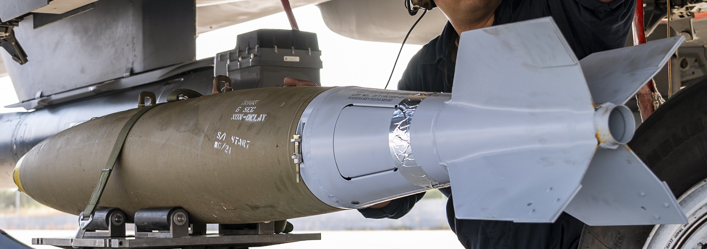 mark 82 mk.82 blu-111 blu-126 blu-129 general purpose bomb 500 lbs low drag 28