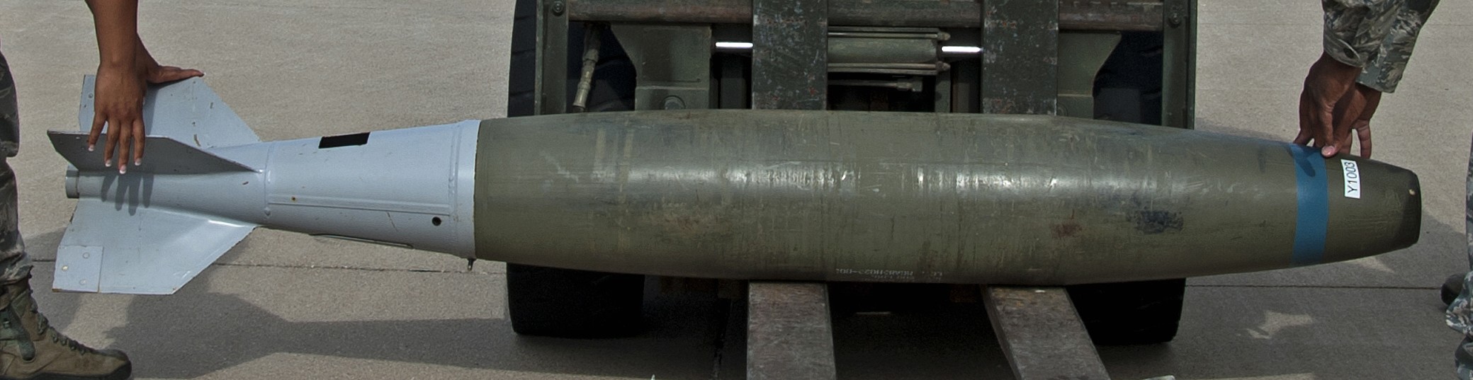 mark 82 mk.82 blu-111 blu-126 blu-129 general purpose bomb 500 lbs low drag 35