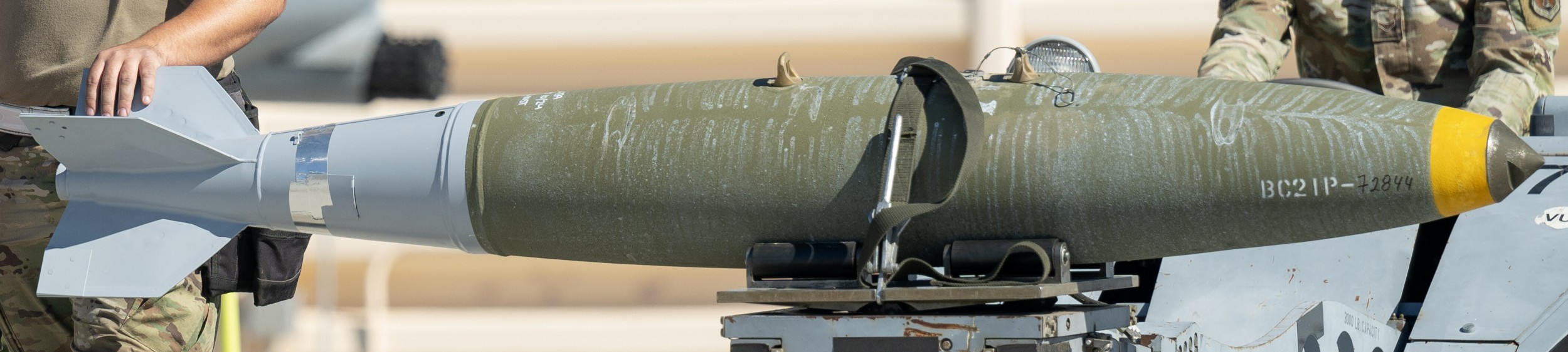 mark 82 mk.82 blu-111 blu-126 blu-129 general purpose bomb 500 lbs low drag 37