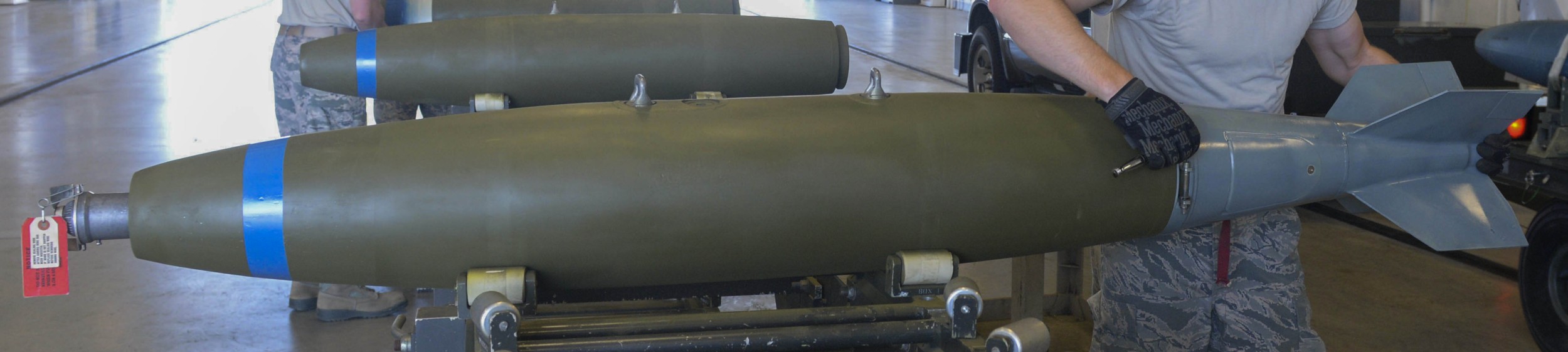 mark 82 mk.82 blu-111 blu-126 blu-129 general purpose bomb 500 lbs low drag 42