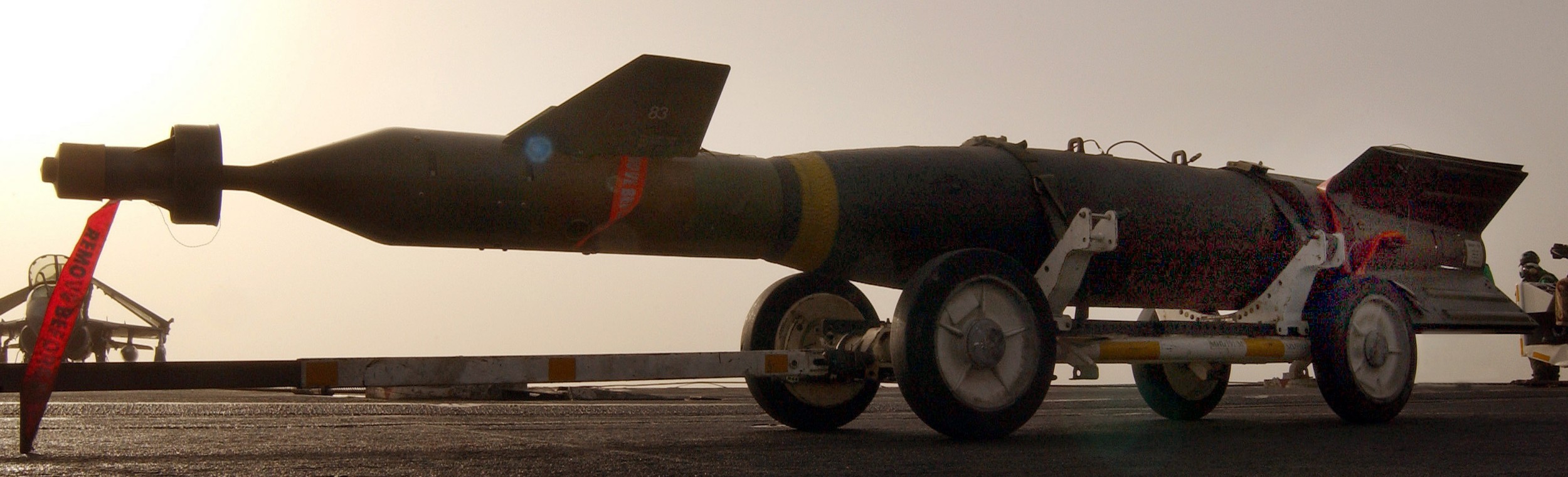 gbu-12 paveway laser guided bomb unit gbu 500 lbs air force navy marines 16