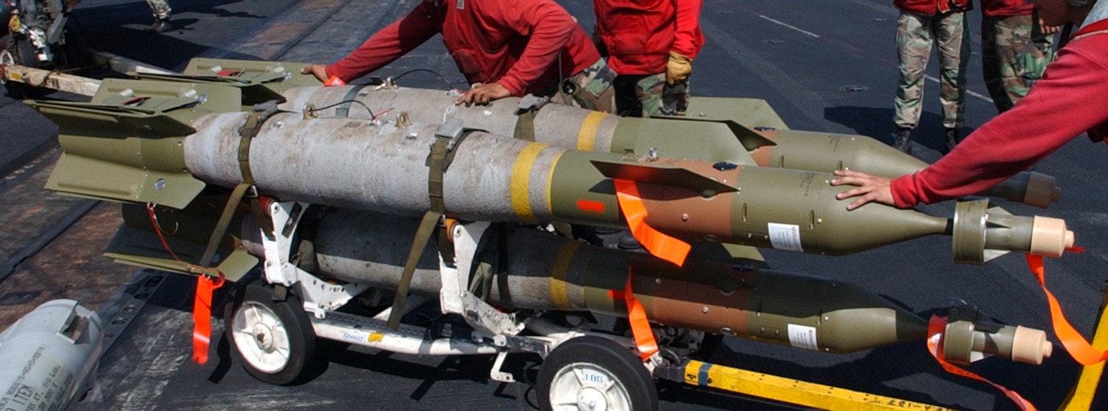 gbu-12 paveway laser guided bomb unit gbu 500 lbs air force navy marines 21