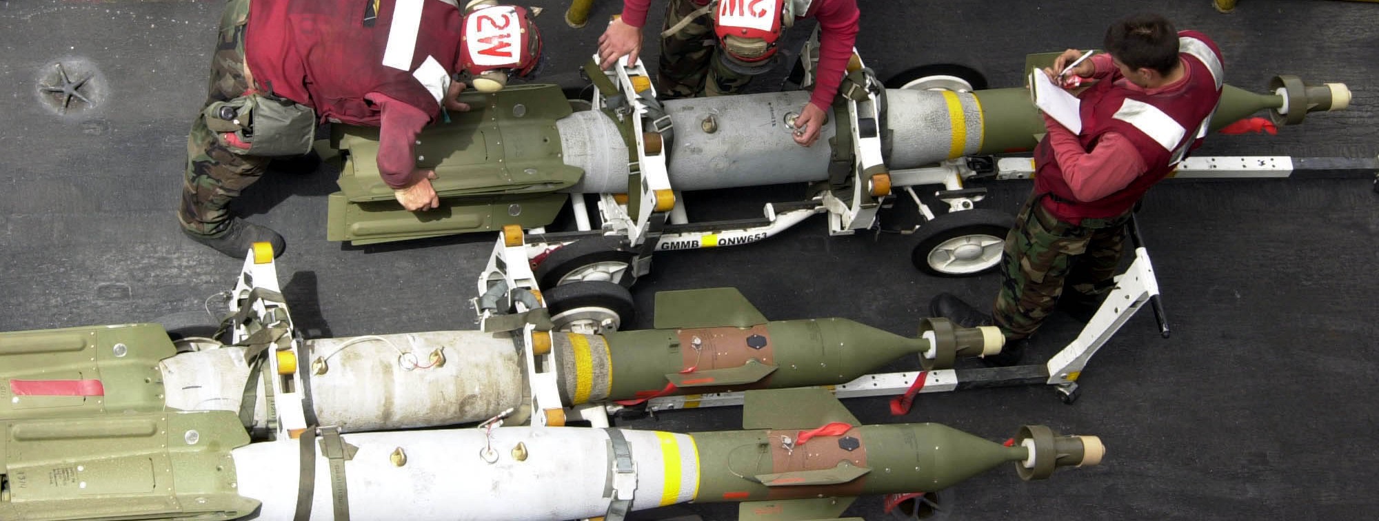 gbu-12 paveway laser guided bomb unit gbu 500 lbs air force navy marines 23