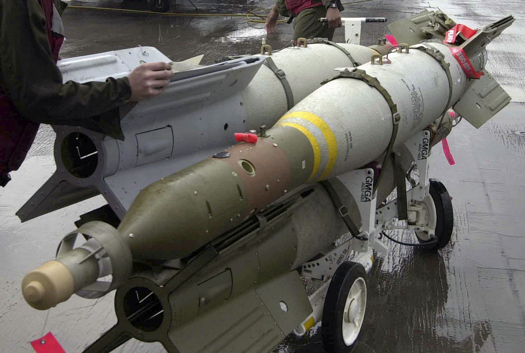 gbu-12 paveway laser guided bomb unit gbu 500 lbs air force navy marines 24