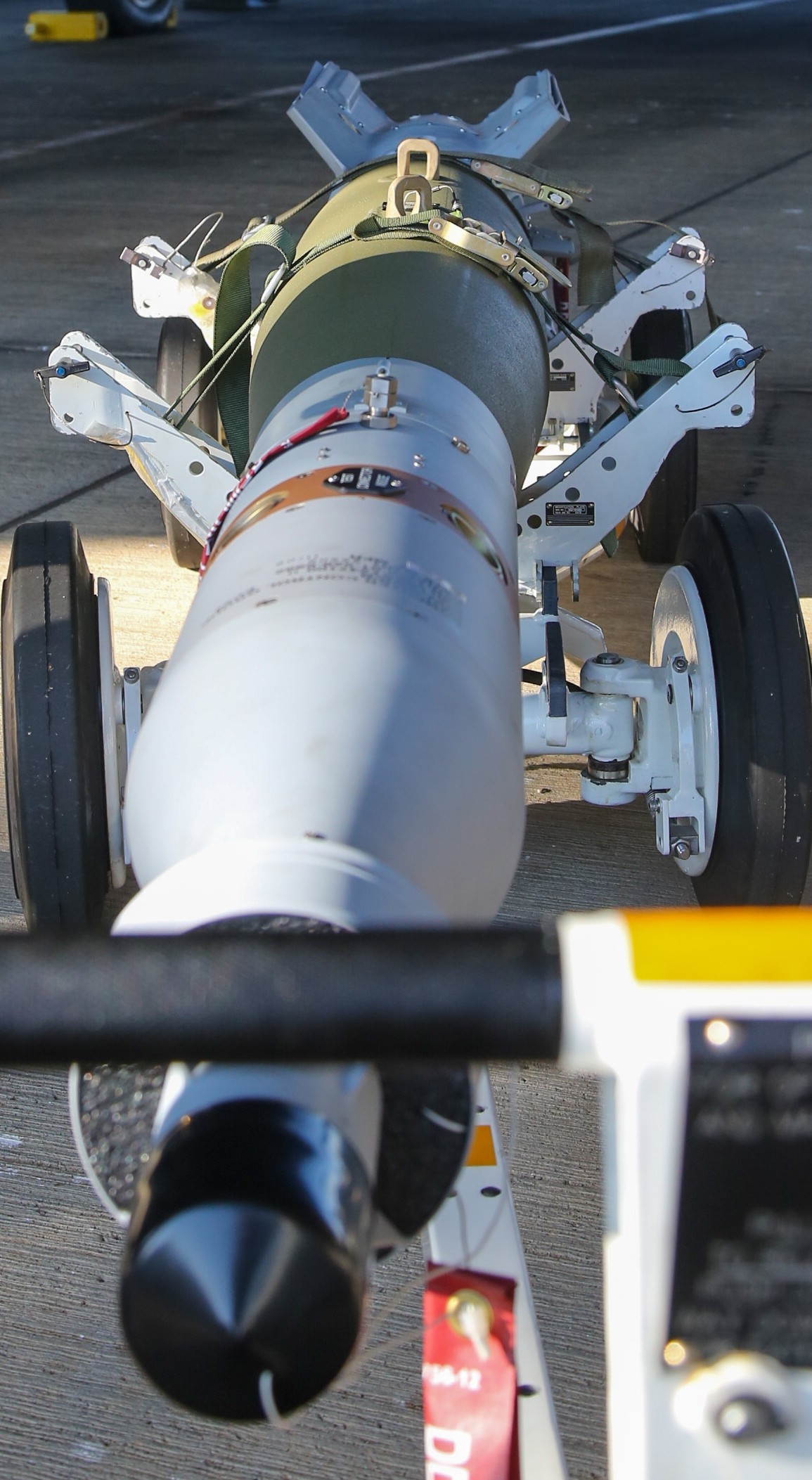 gbu-12 paveway laser guided bomb unit gbu 500 lbs air force navy marines 30