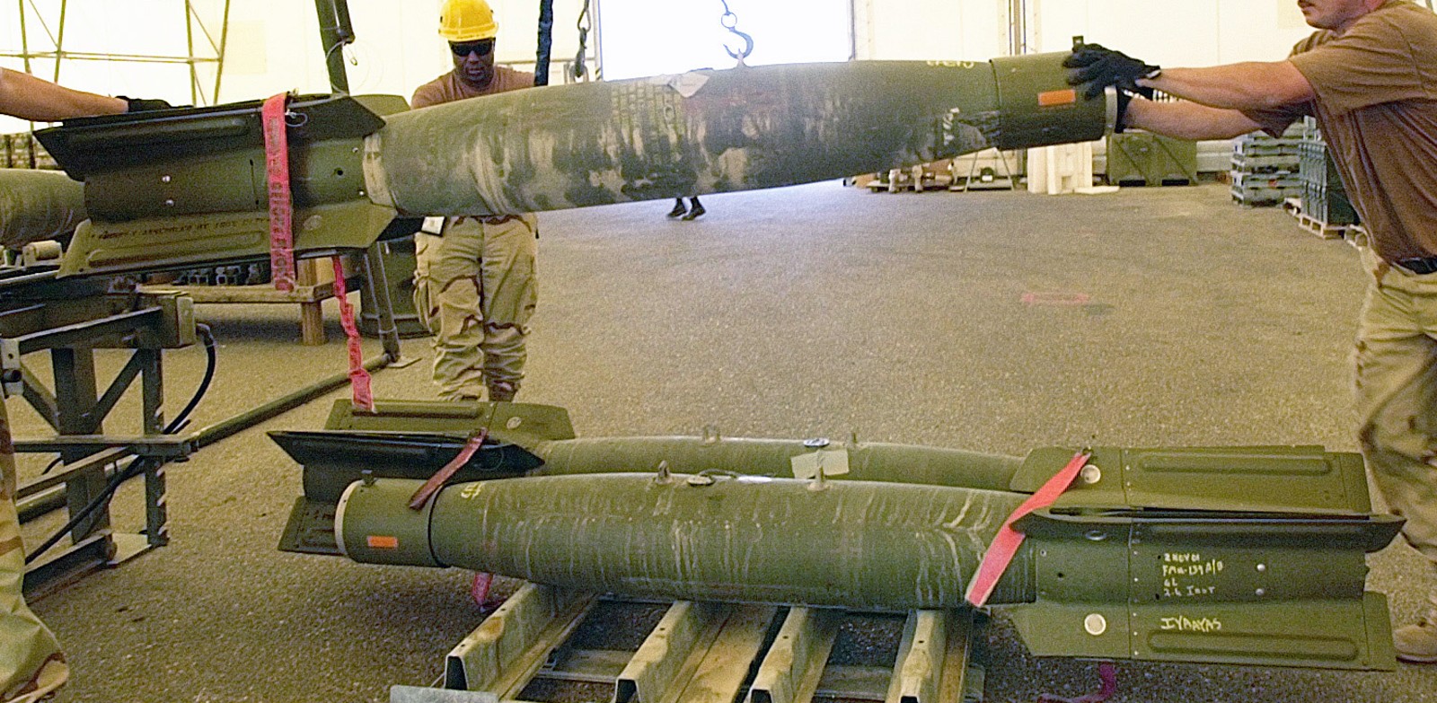 gbu-12 paveway laser guided bomb unit gbu 500 lbs air force navy marines 34
