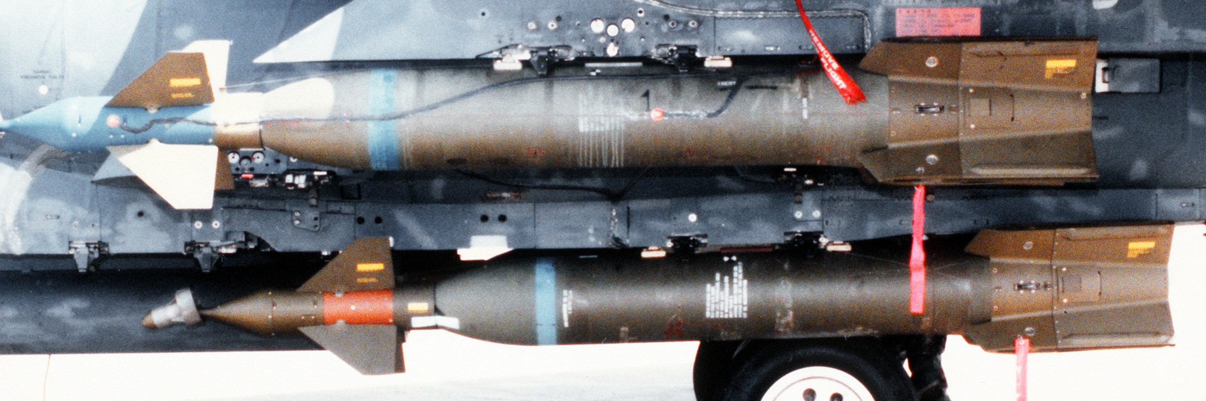 gbu-24 paveway laser guided bomb unit gbu 2000 lbs air force navy marines 09