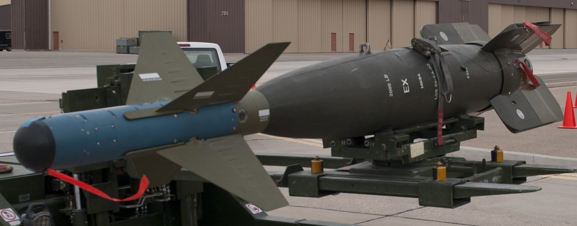gbu-24 paveway laser guided bomb unit gbu 2000 lbs air force navy marines 13