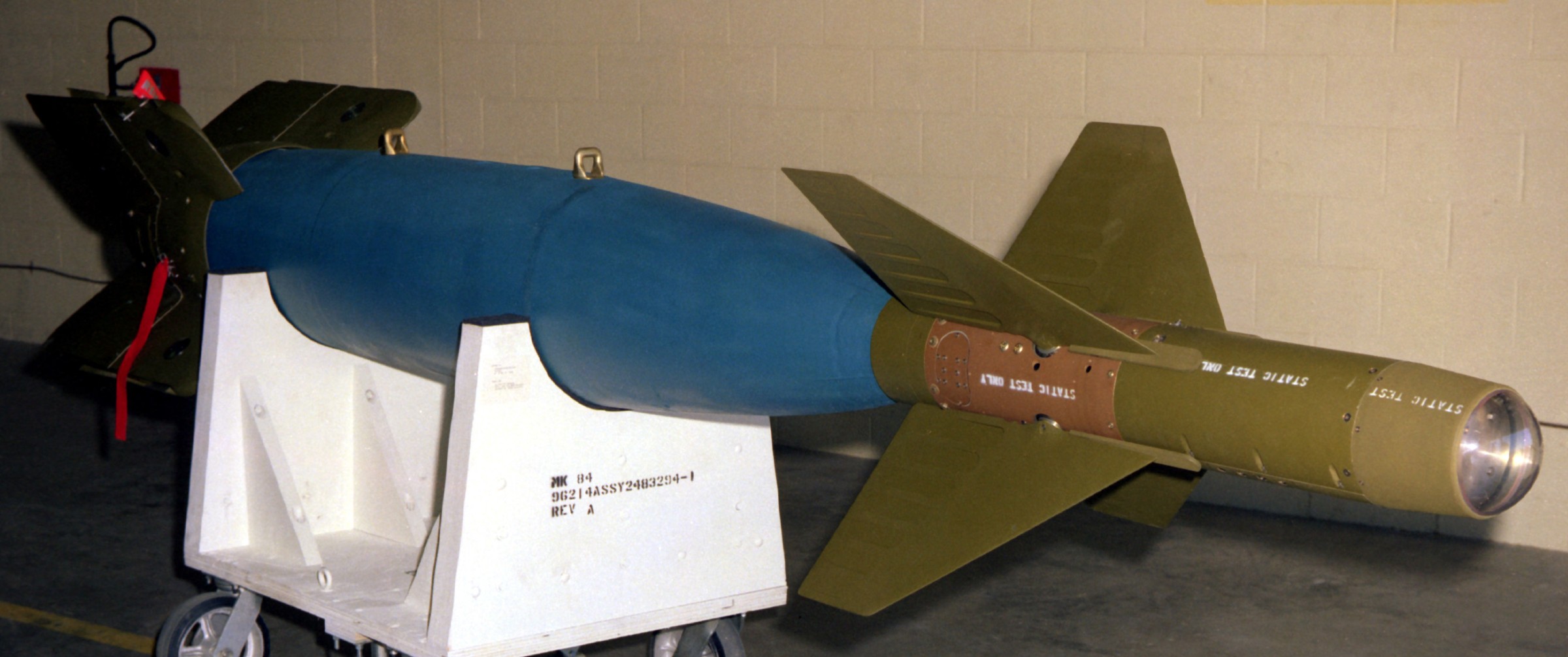gbu paveway laser guided bomb unit us air force navy marines 06