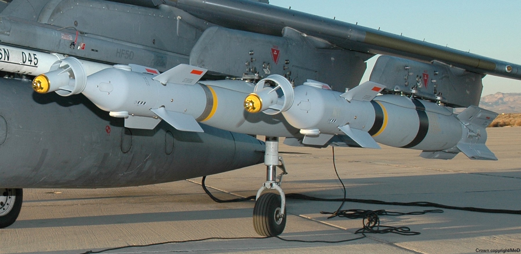 paveway iv laser guided bomb unit gbu 500 lbs royal air force raf 03
