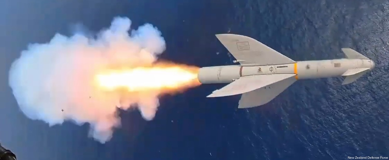 agm-119 penguin anti-ship missile ssm kongsberg defense rnzlaf sh-2f seasprite 25