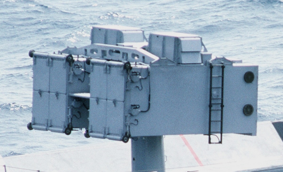 albatros 8-cell missile launcher box aspide sam venezualean navy 16