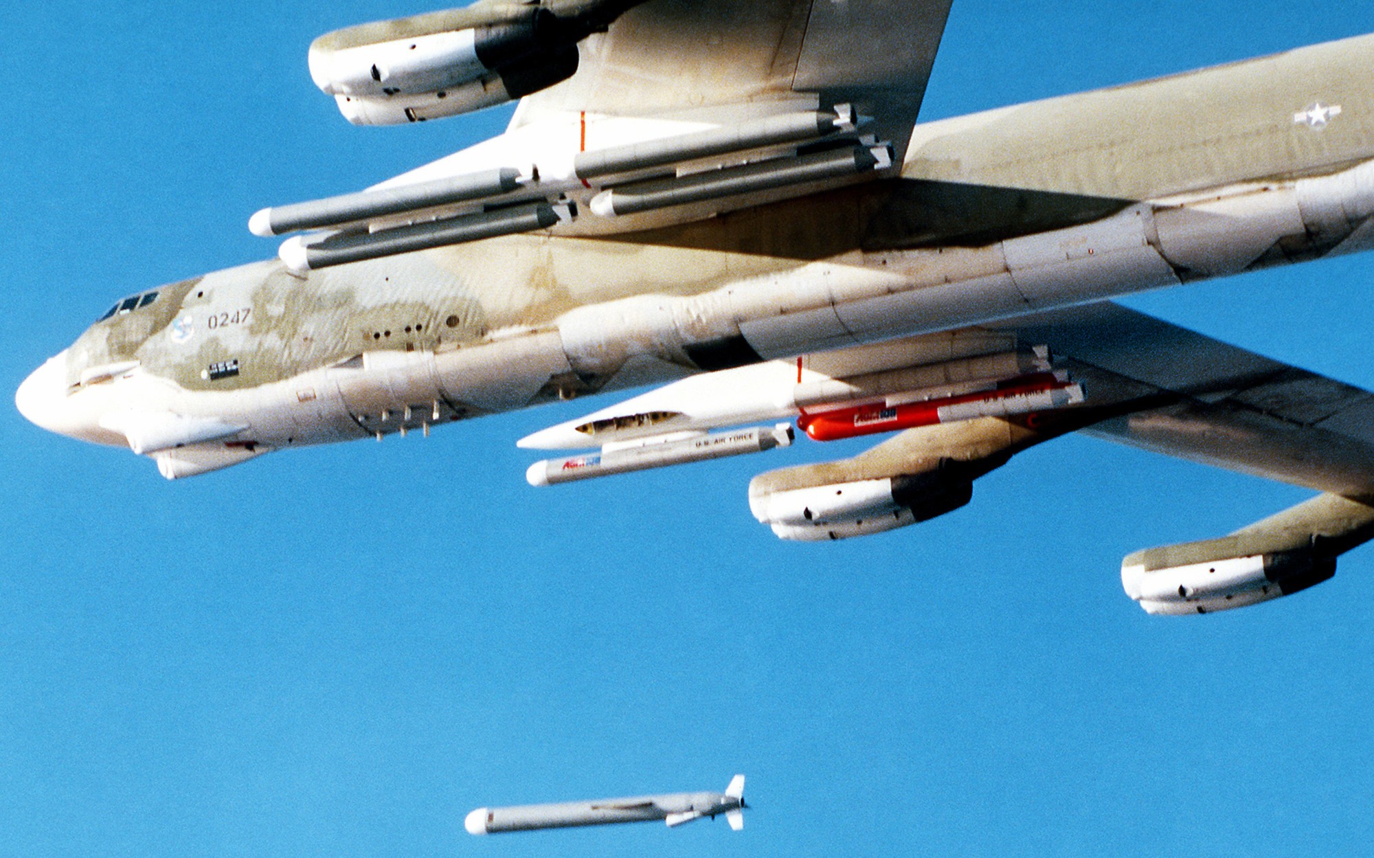 agm-109 tomahawk air-launched cruise missile alcm tlam us air force usaf 10