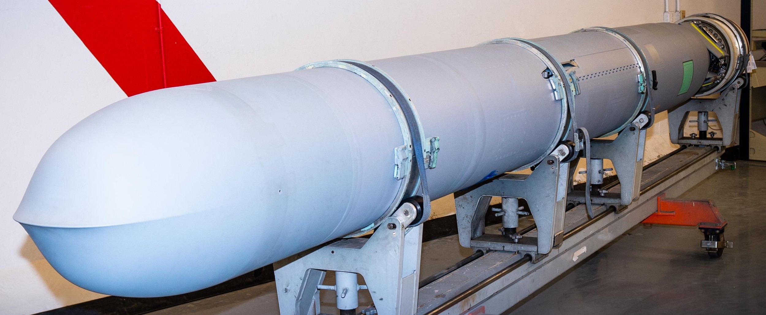 rgm-109 tomahawk land attack missile tlam block-v us navy 29