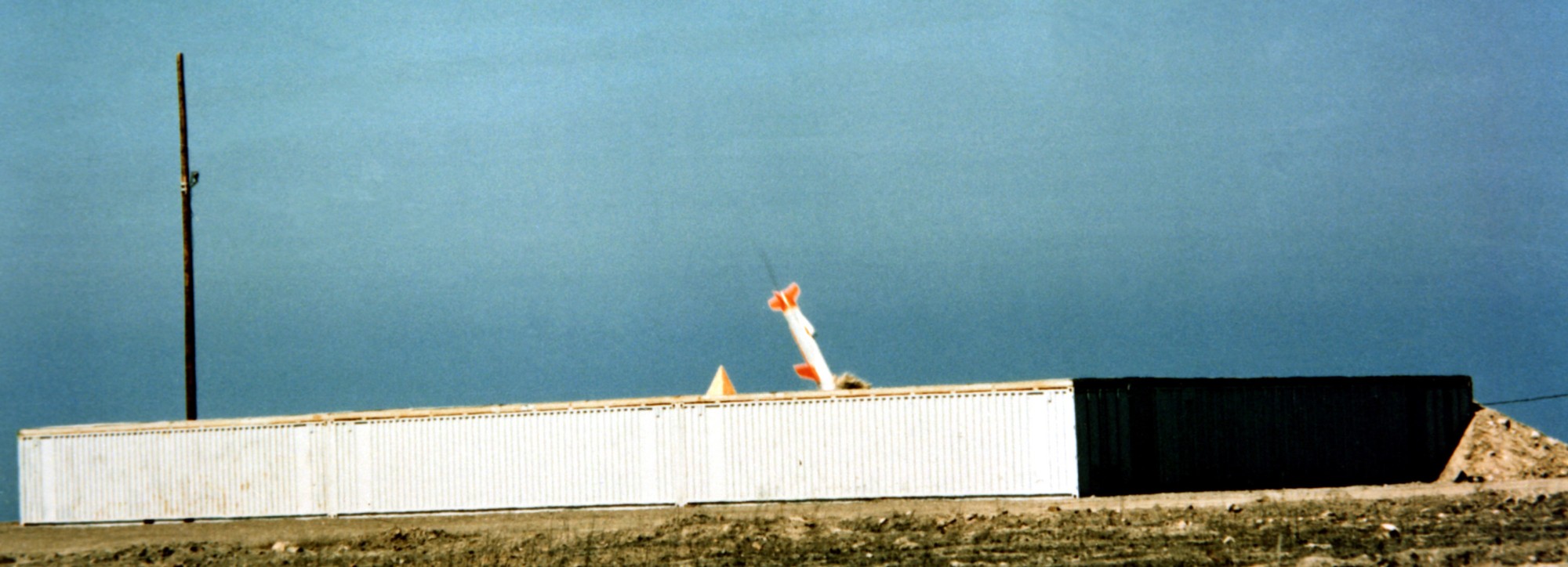 rgm-109 tomahawk land attack missile tlam us navy 52a target destroyed