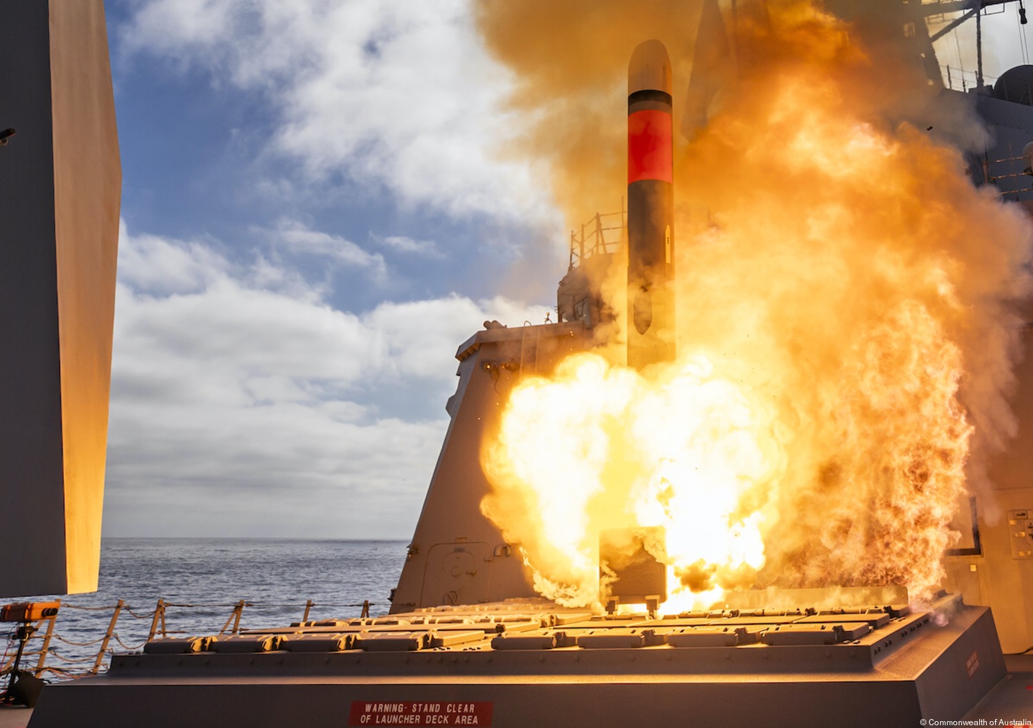 rgm-109 tomahawk land attack missile tlam australian navy hobart class ddgh 56