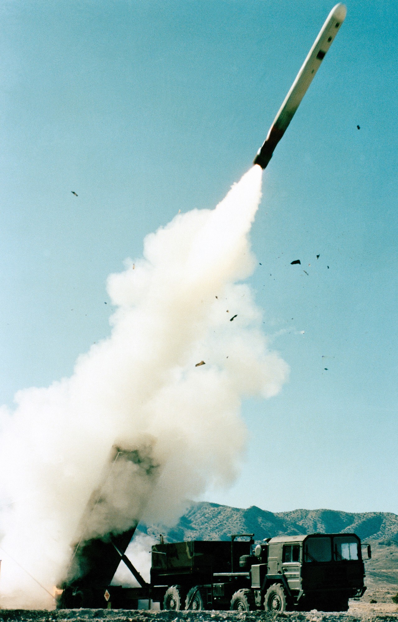 bgm-109g gryphon ground launched cruise missile glcm tomahawk us army 08
