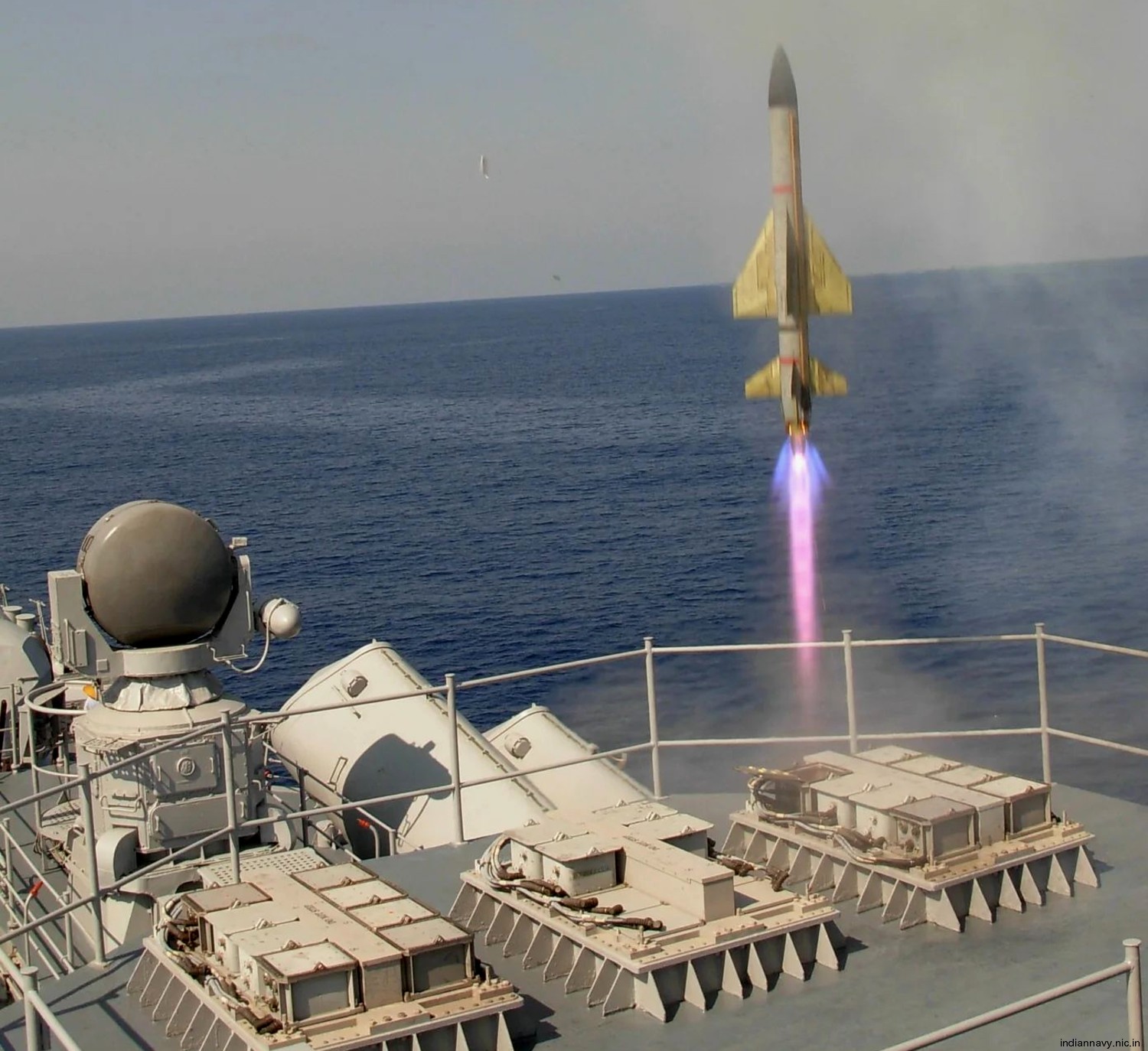barak-1 sam missile iai rafael vertical launching system vls indian navy 09