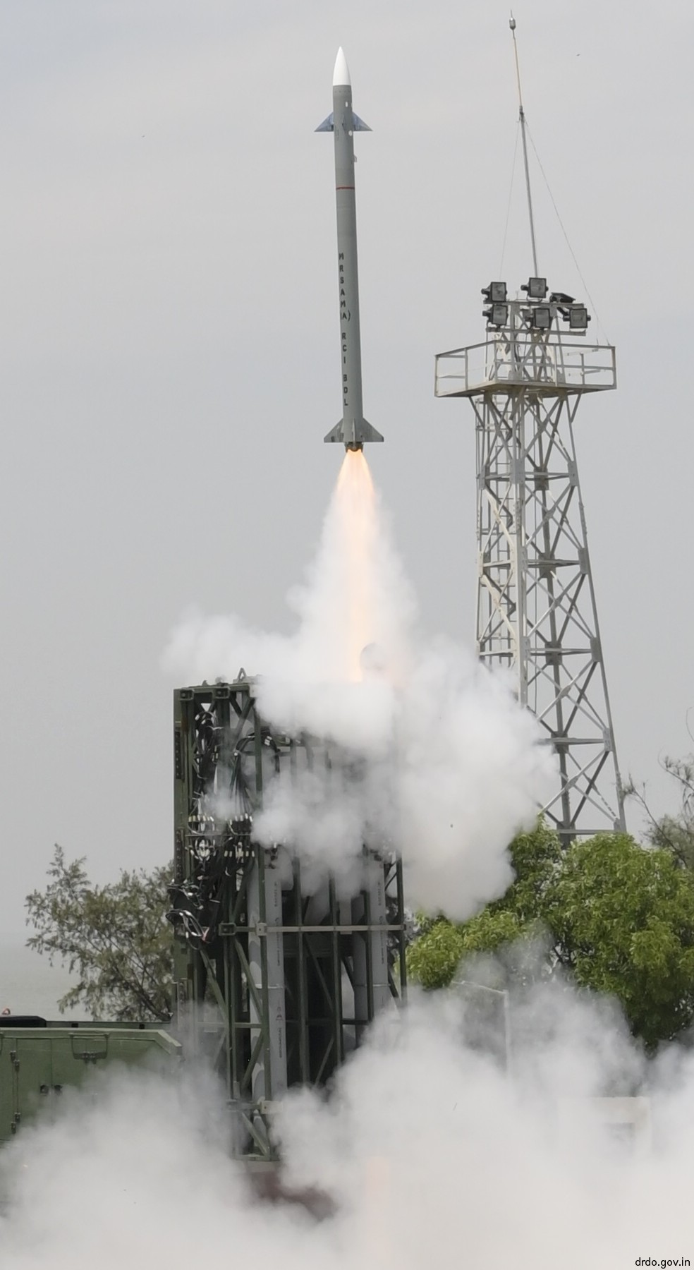 barak-8 sam mr lr er surface-to-air missile indian navy israel 12