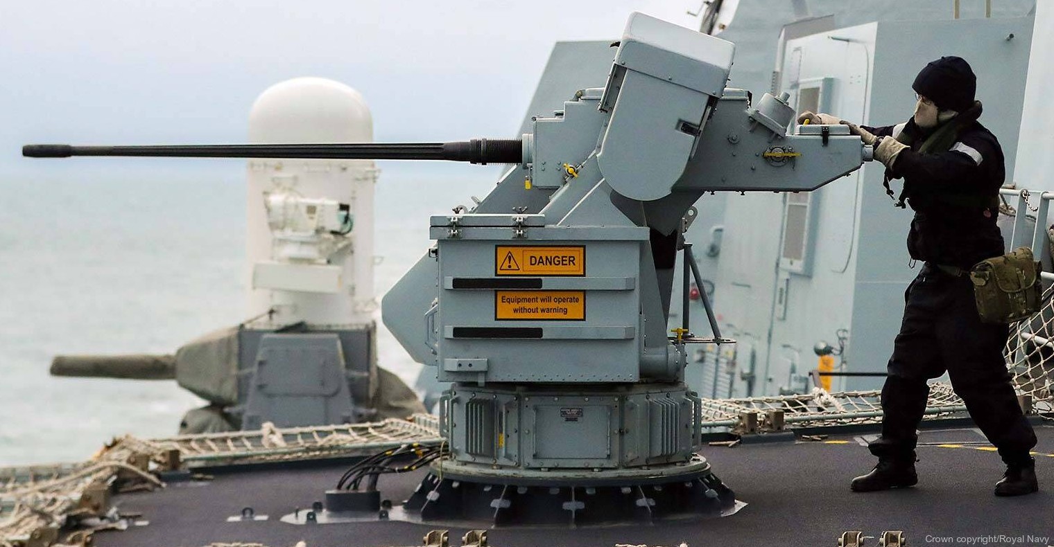 ds30b mark-1 rapid fire cannon 30mm daring class destroyer ddg royal navy 05