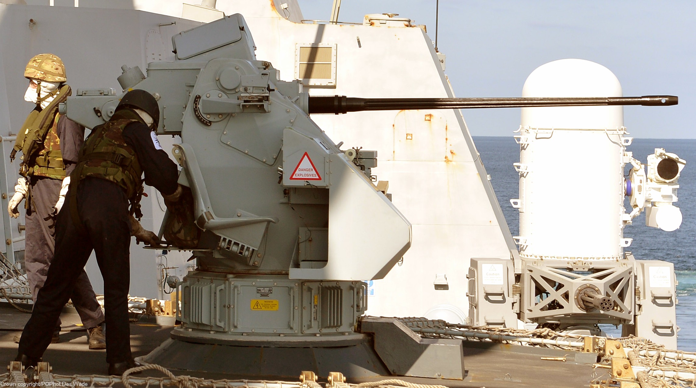 ds30b mark-1 rapid fire cannon 30mm daring class destroyer ddg royal navy 11