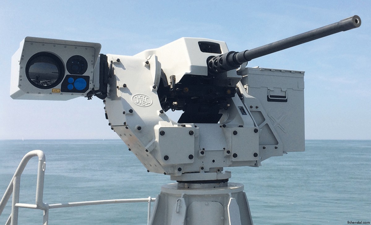 sea defnder naval remote weapon system rws fn herstal machine gun 06
