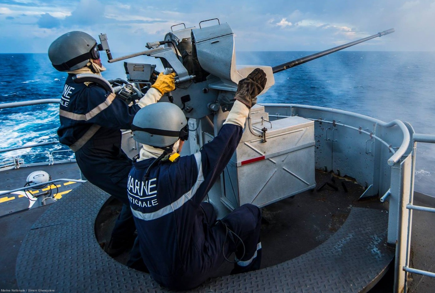 giat nexter 20f2 20mm modele f2 machine gun system autocannon 13 french navy marine nationale