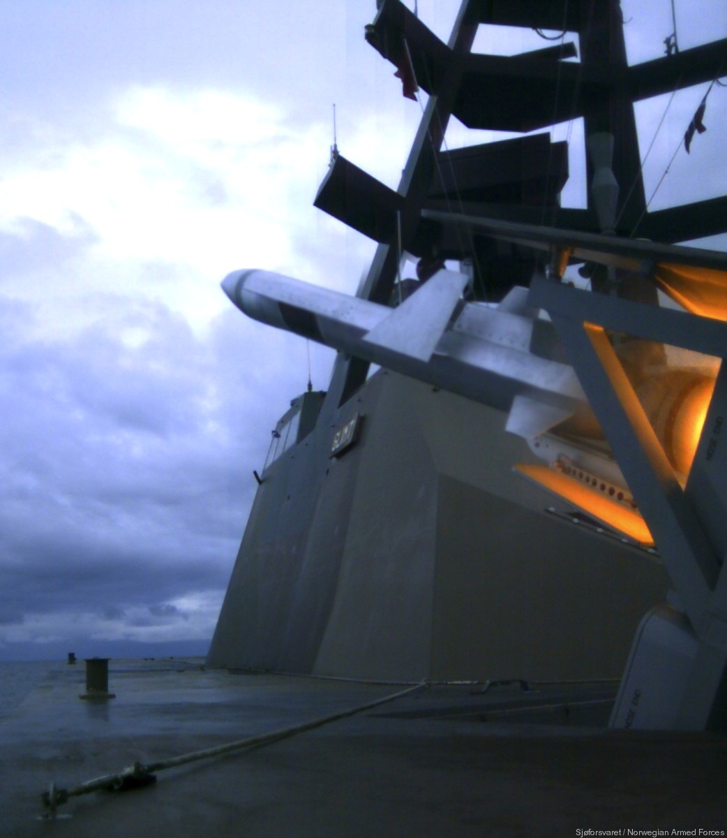 kds naval strike missile joint nsm kongsberg defence systems raytheon norway 10