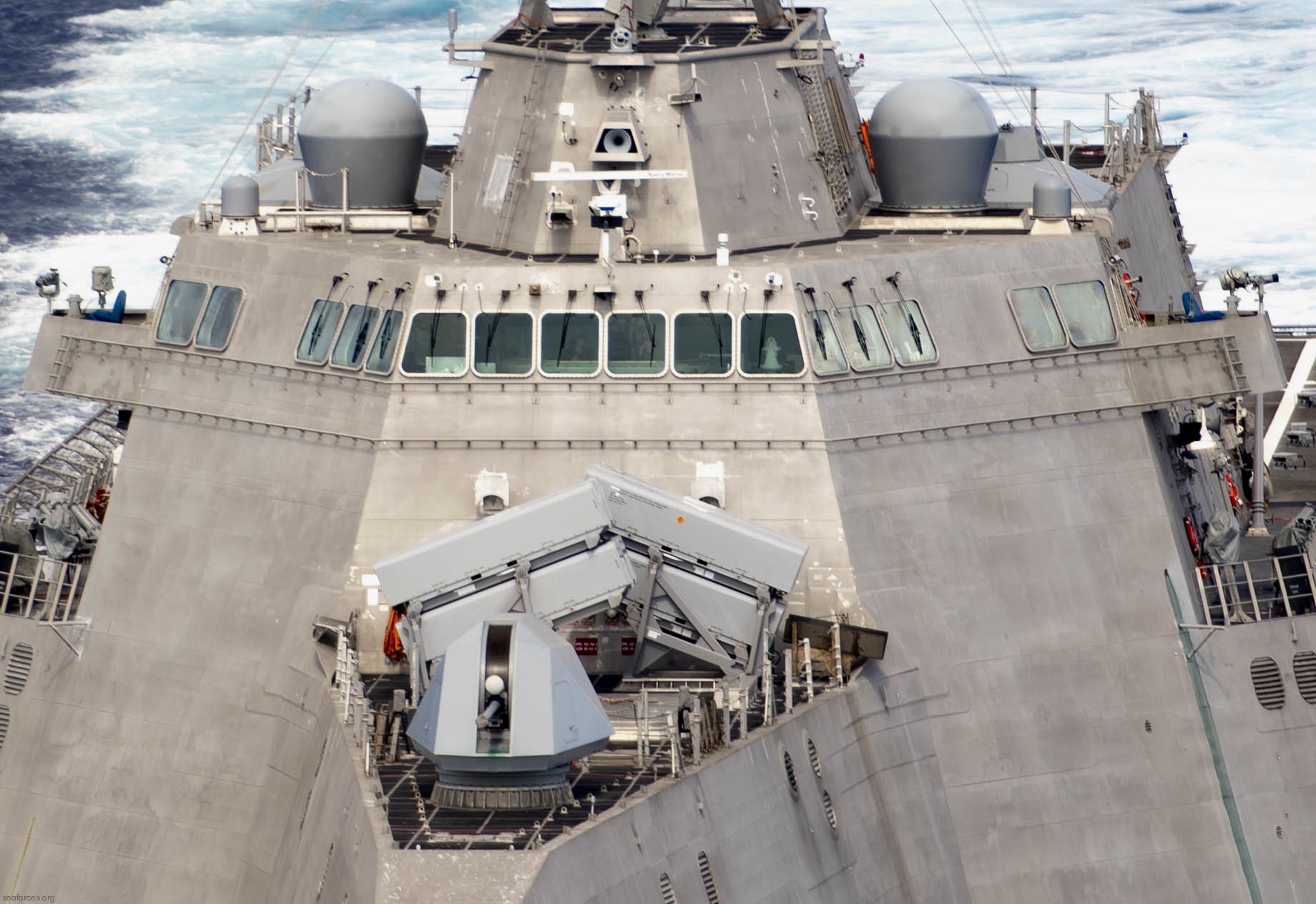 naval strike missile joint nsm jsm kds raytheon littoral combat ship lcs us navy 22