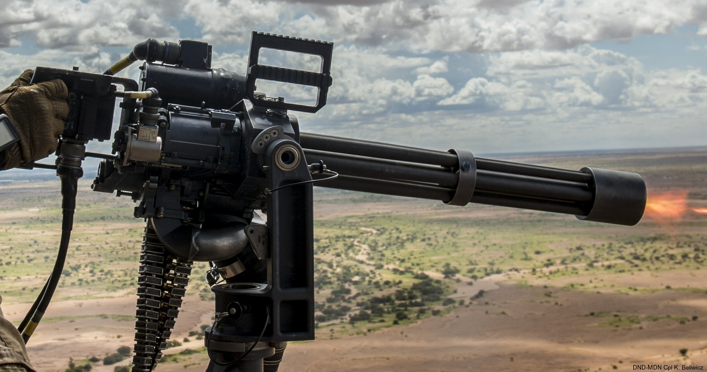 m134 mk.44 gau-17/a rotary machine gun system minigun gatling 7,62mm navy 32