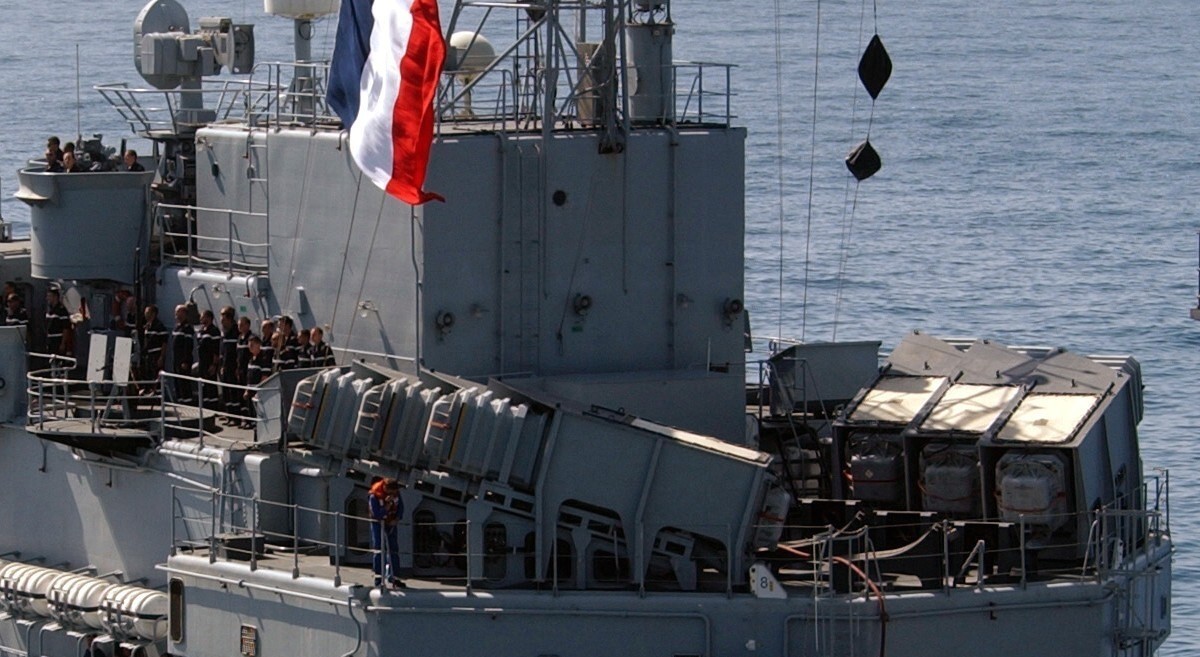 mm38 exocet anti-ship missile ssm aerospatiale mbda navy box launcher ship 02