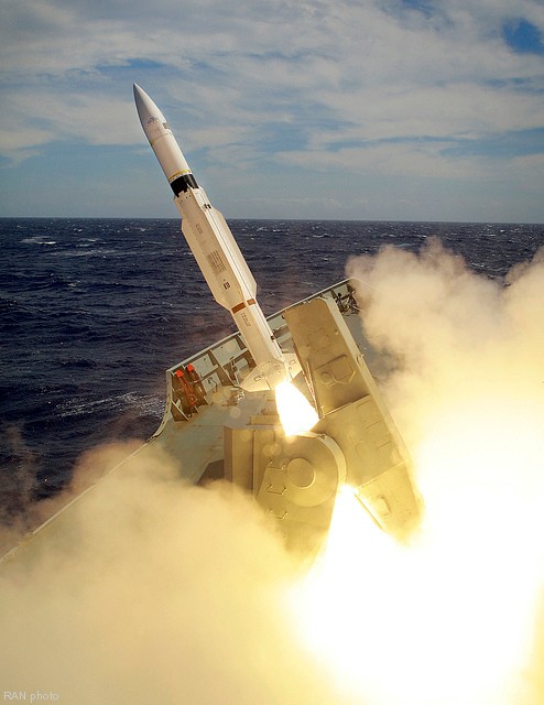 mk-13 guided missile launching system gmls single arm rim-66 standard sm-1mr 15