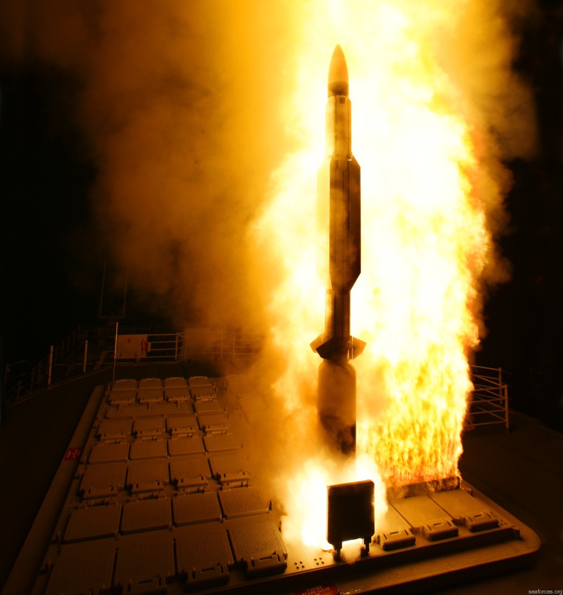 mk-41 vertical launching system vls missile rim-161 standard sm-3 26
