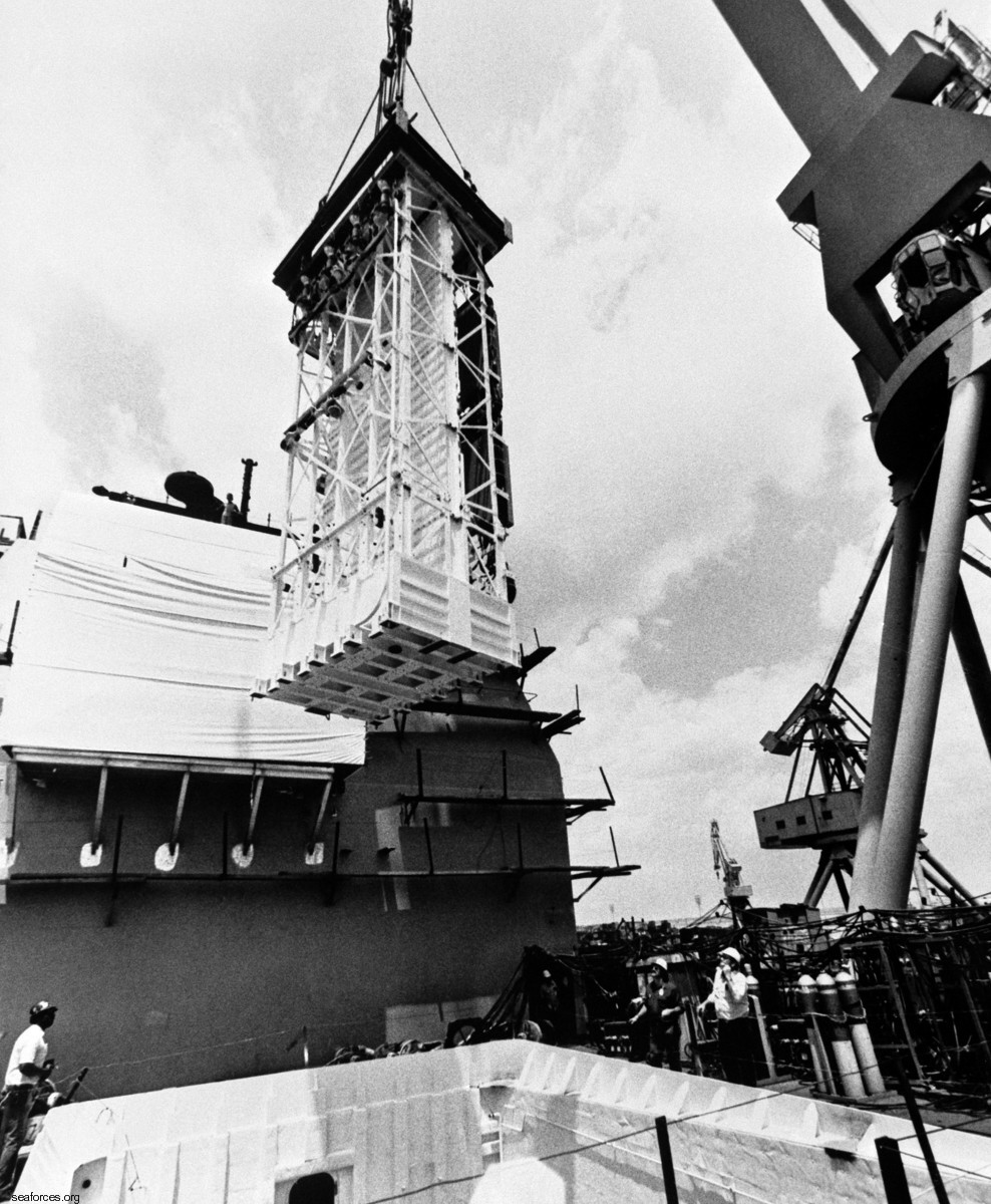 mk-41 vertical launching system vls 8-cell module ticonderoga class cruiser 33