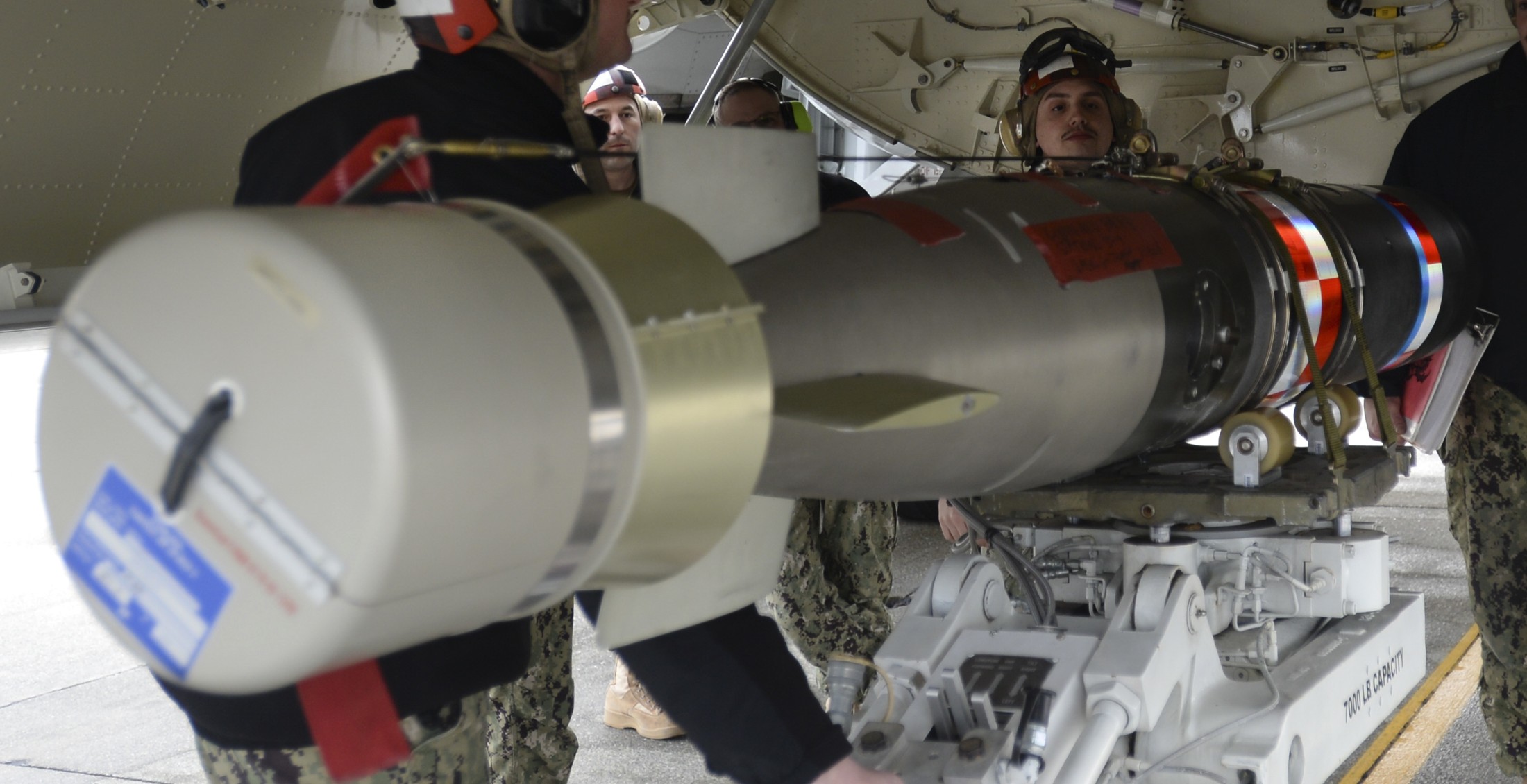 mk.54 mako lightweight torpedo lht mark navy raytheon 25