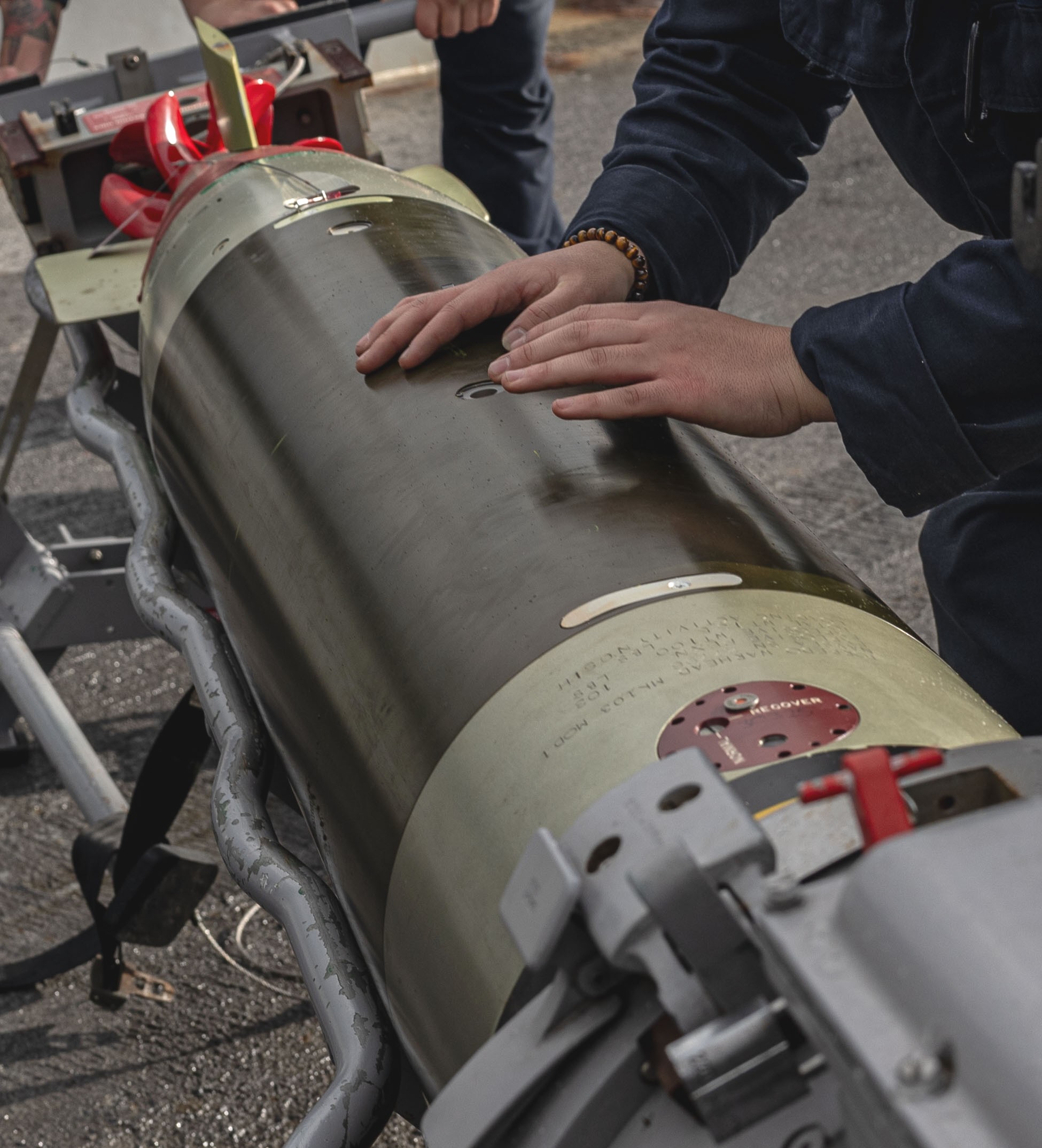 mk.54 mako lightweight torpedo lht mark navy raytheon mk.32 svtt tubes 37