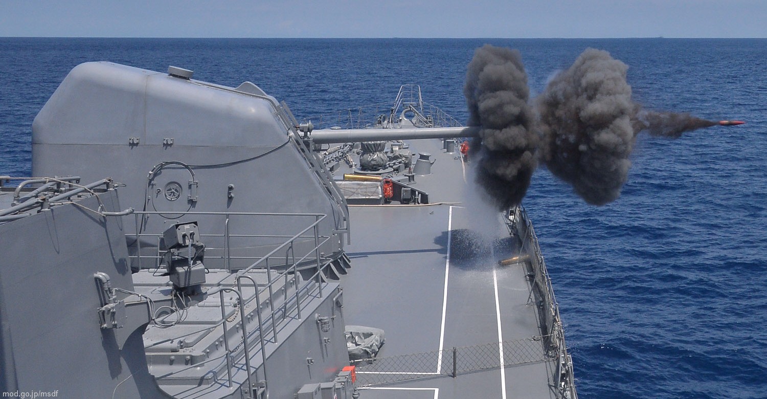 oto melara breda 127/54c compact naval gun 127mm 5-inches 54-caliber 25x leonardo destroyer frigate