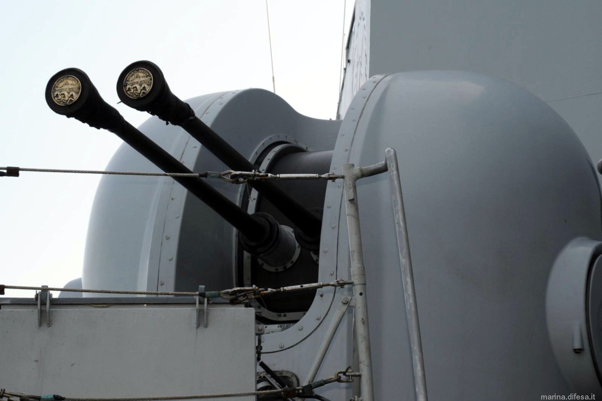 oto melara breda 40/l70 dardo close-in weapon system ciws 40mm 70-caliber twin navy ship 09