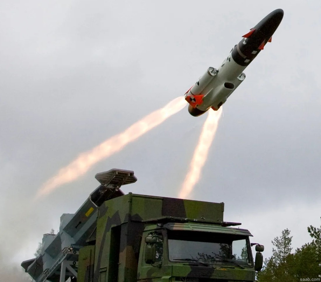 rbs-15 robotsystem anti-ship ssm land-attack missile saab bofors diehl mk.3 mk.4 gungnir swedish navy german finnish polish 25