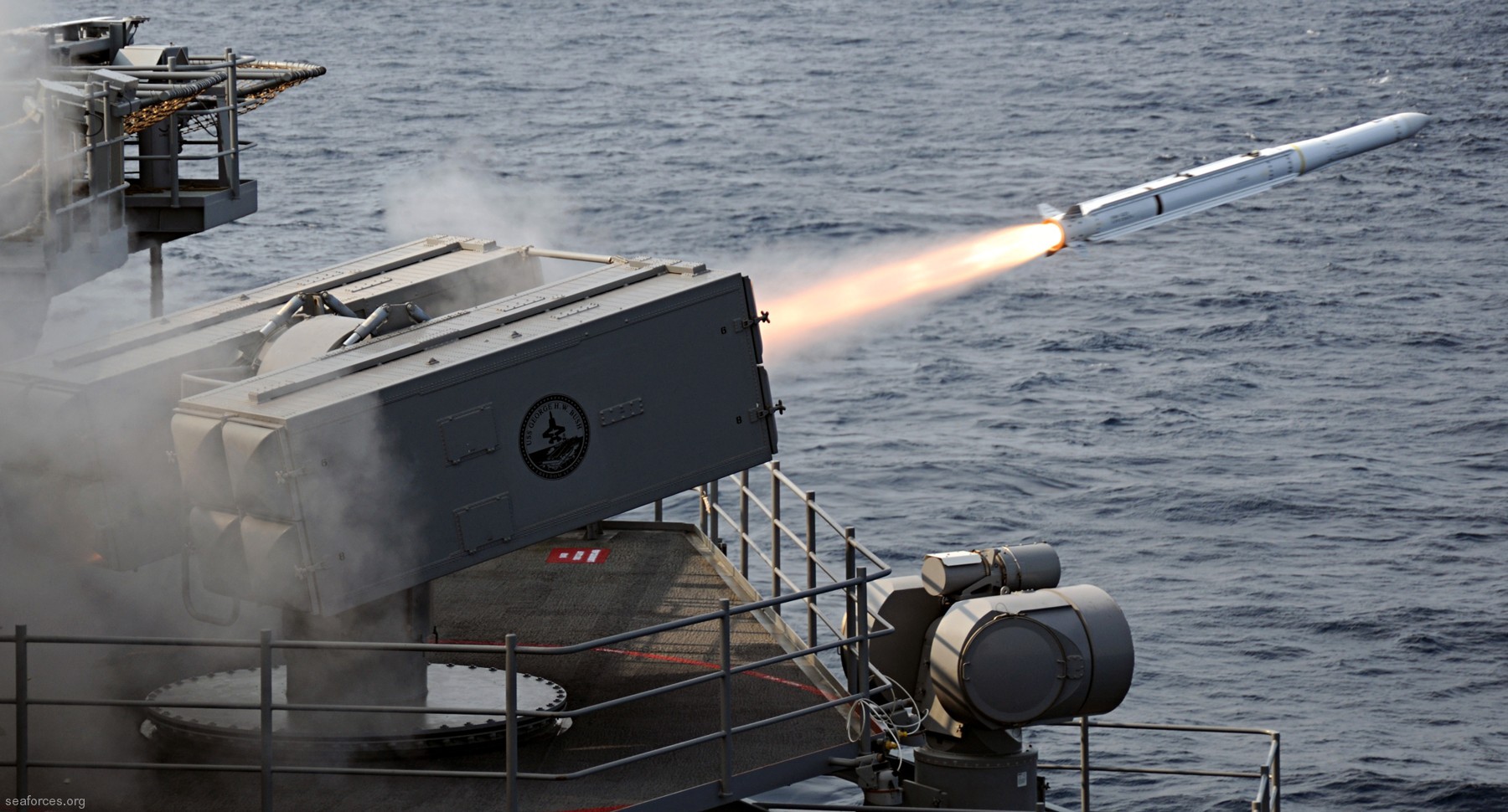 rim-162 evolved sea sparrow missile essm sam navy 11 mk. 29 launcher