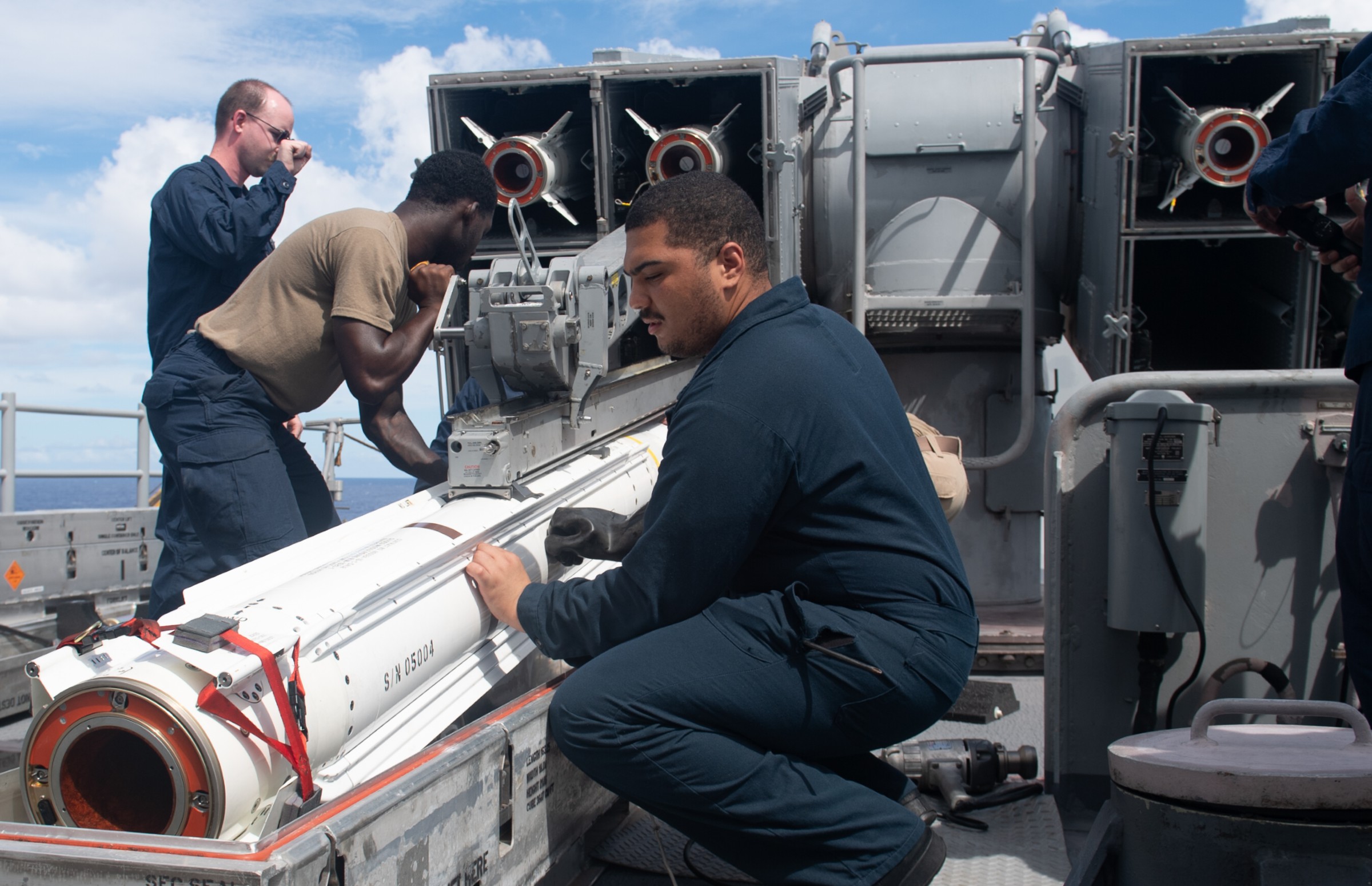 rim-162 essm evolved sea sparrow missile sam point area defense 68