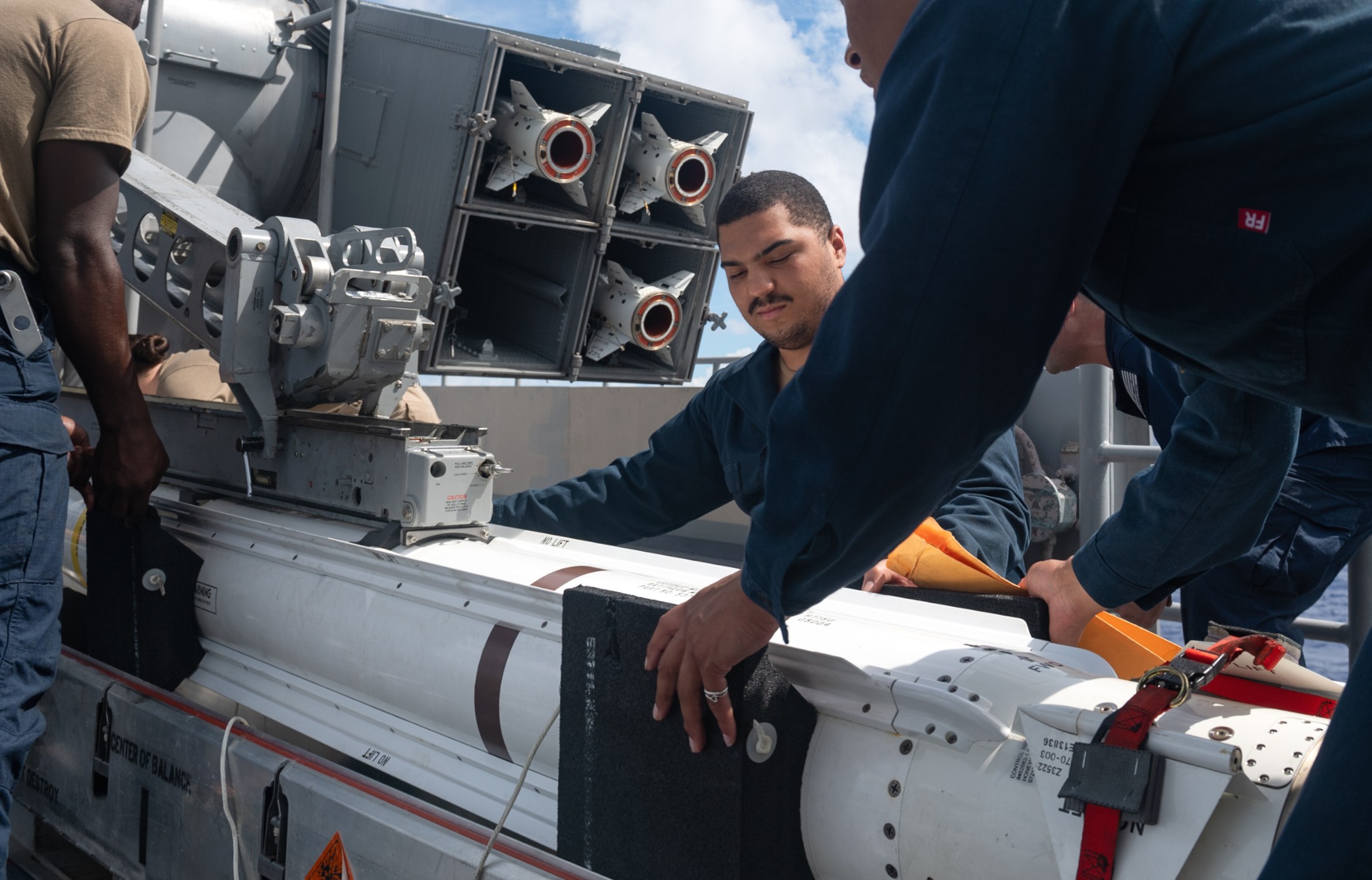rim-162 essm evolved sea sparrow missile sam point area defense 69