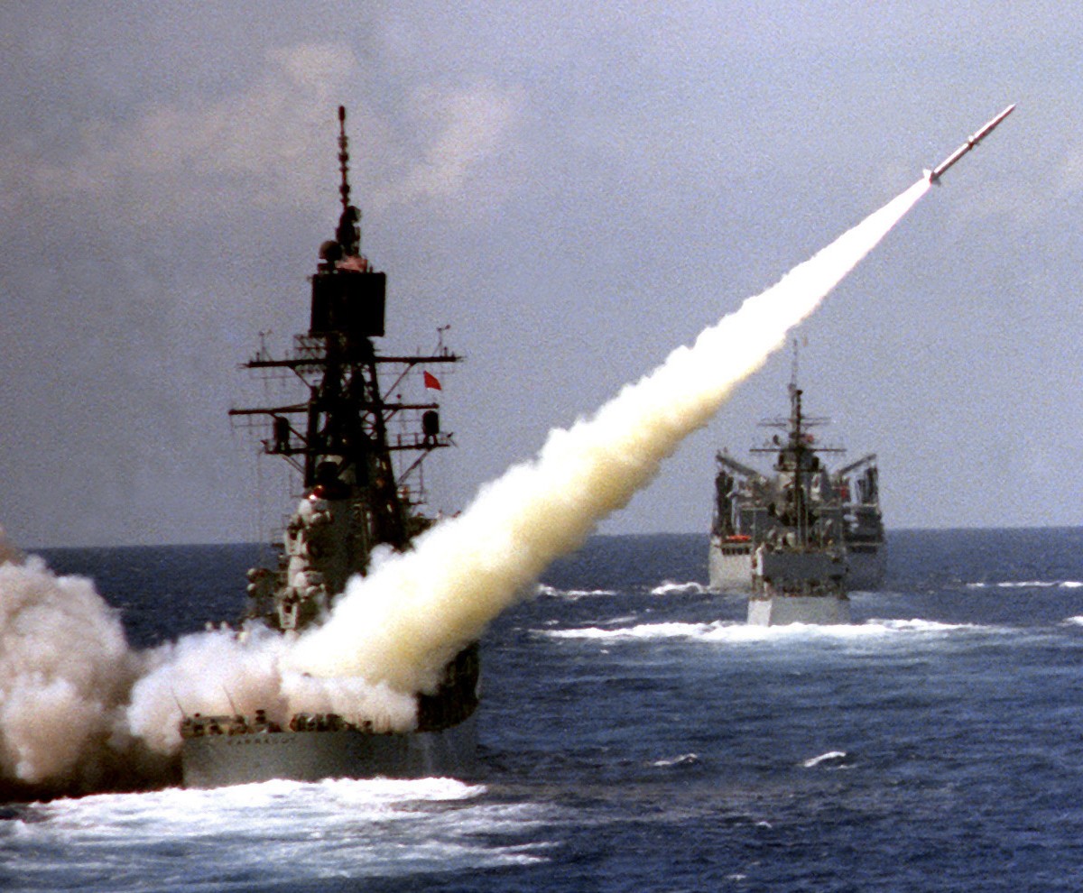 rim-2 terrier missile sam convair us navy 08