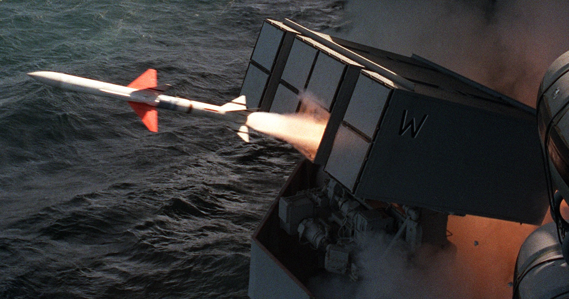 rim-7 sea sparrow missile nato nssm sam bpdms nato 06 mk.25 launcher