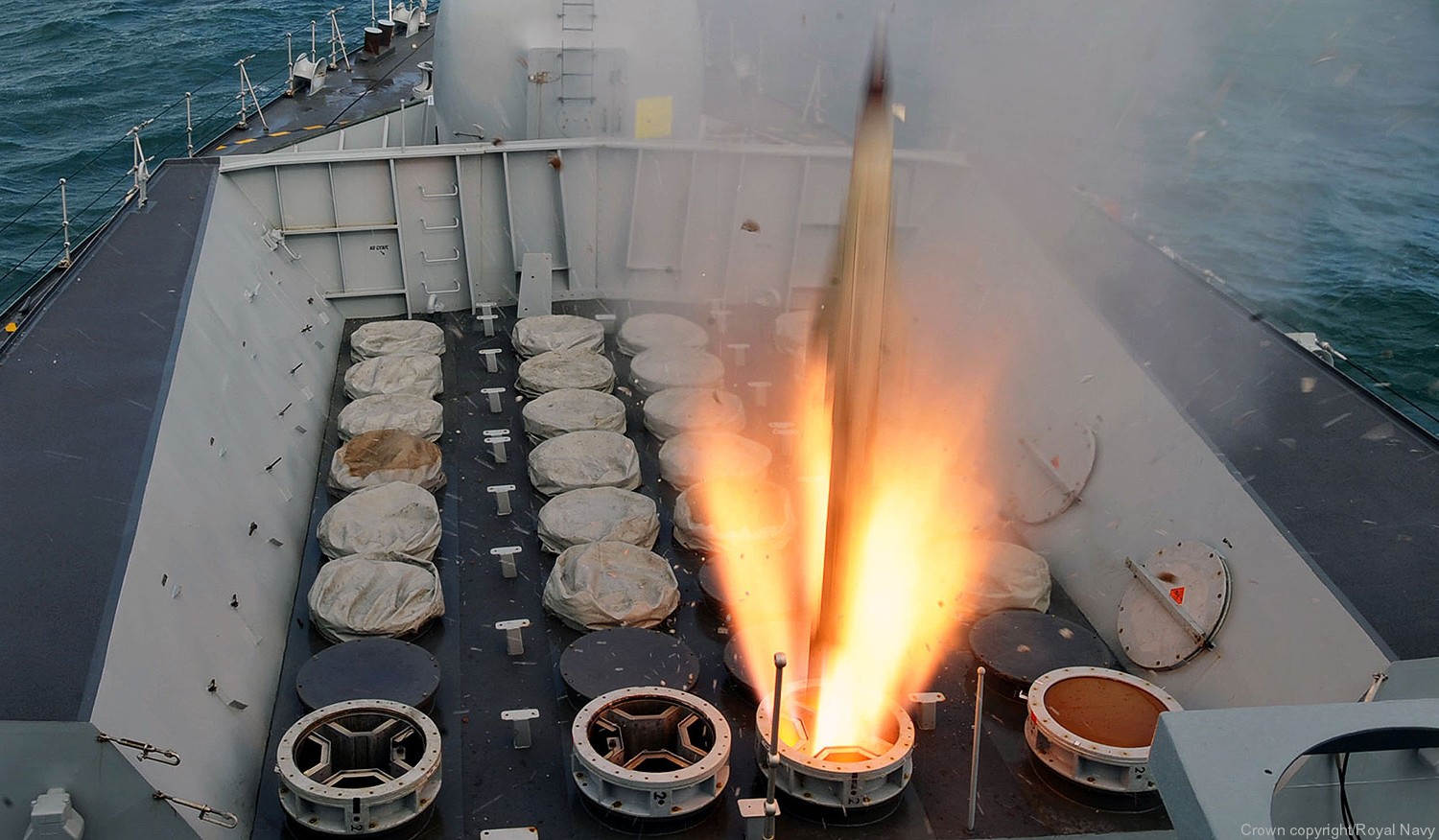 sea wolf sam missile gws-26 guided weapon system vertical launch type 23 duke class frigate royal navy 09