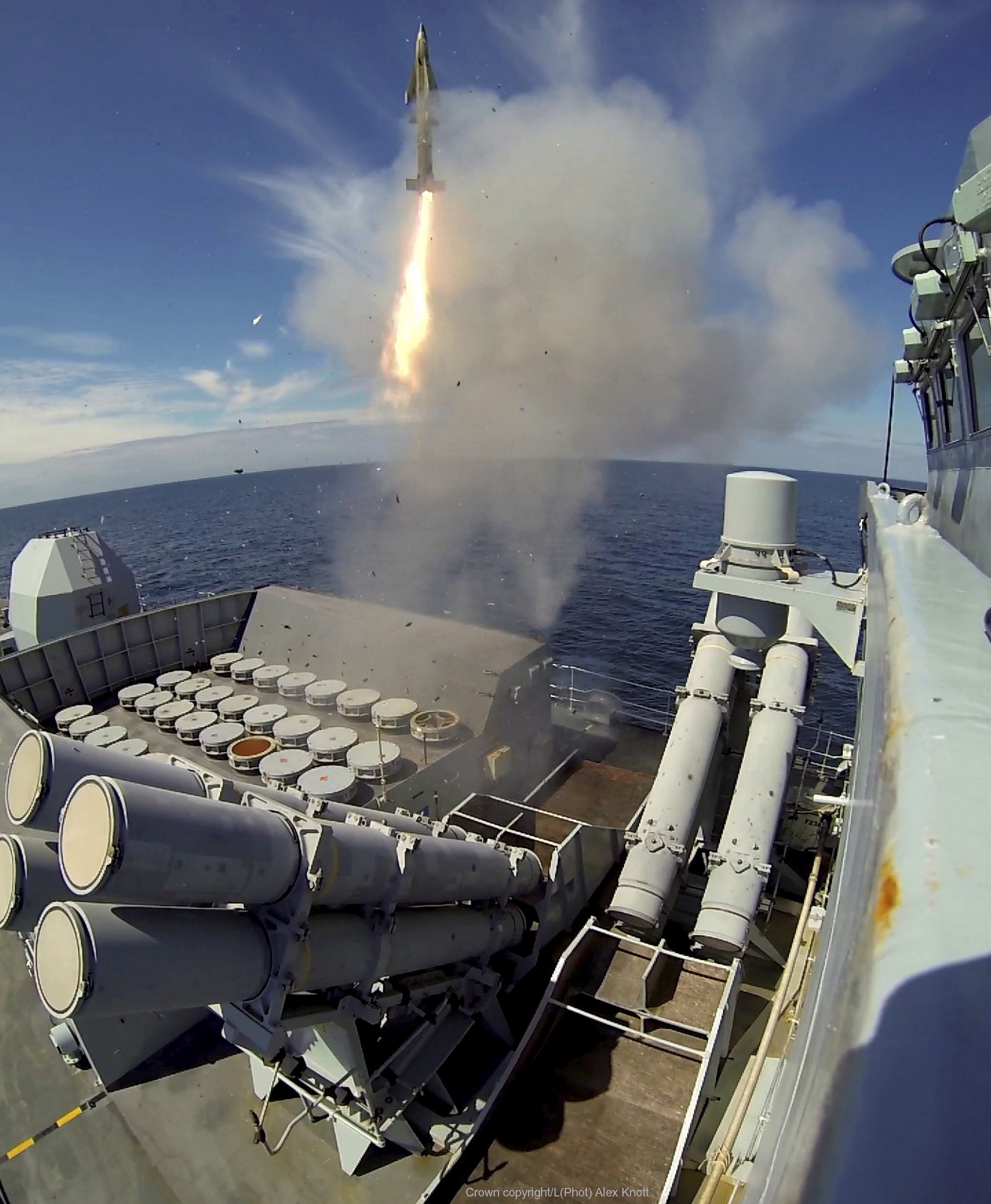 sea wolf sam missile gws-26 guided weapon system vertical launch type 23 duke class frigate royal navy 11